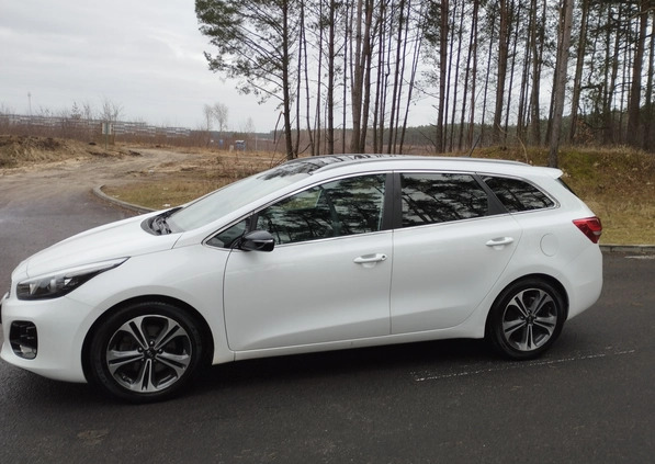 Kia Ceed cena 44500 przebieg: 91619, rok produkcji 2016 z Bydgoszcz małe 352